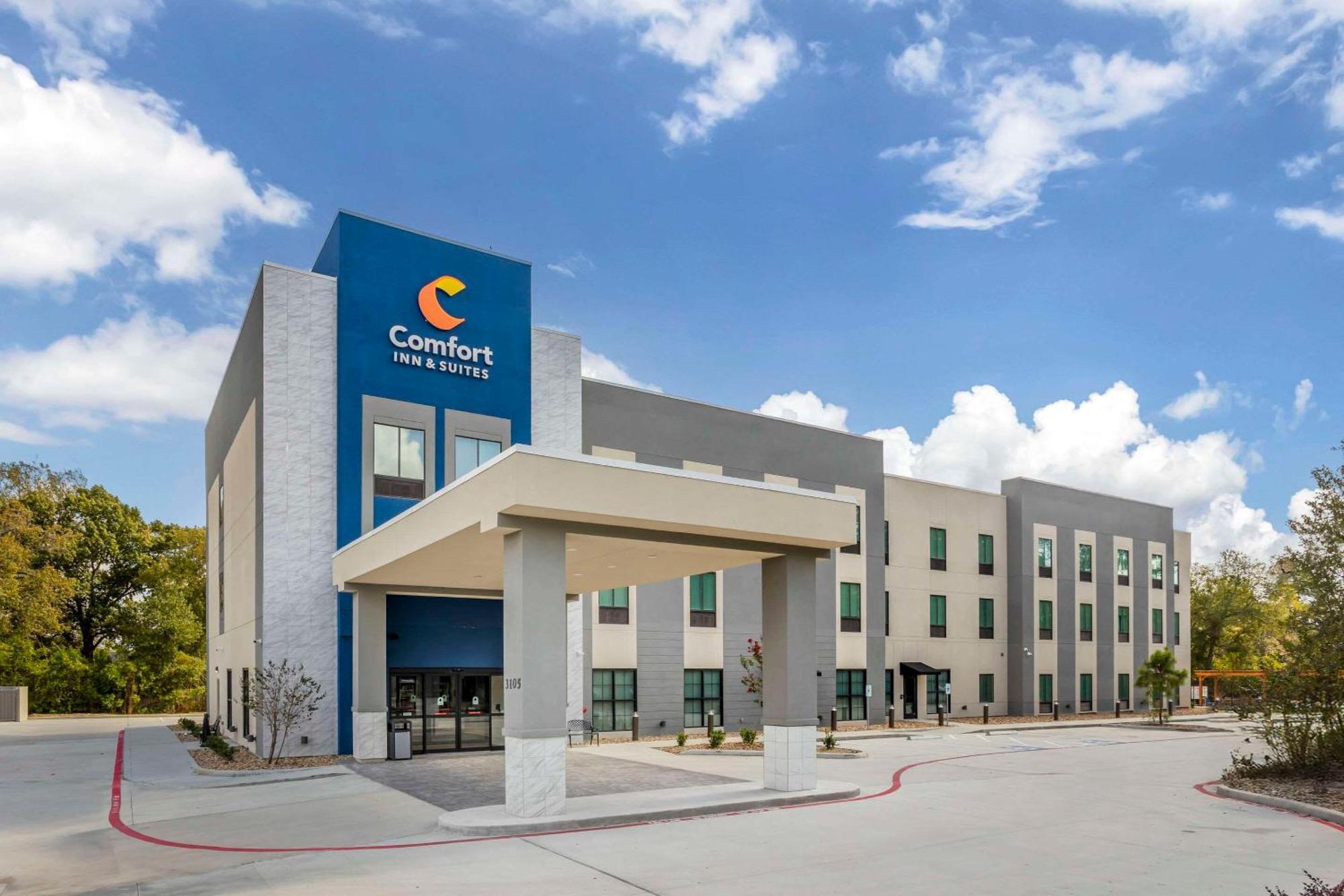 Comfort Inn & Suites Huntsville Near University Екстер'єр фото